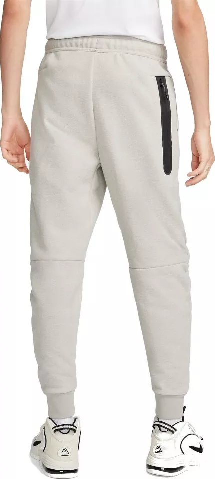 Nike Sportswear Tech Fleece Men s Winterized Joggers Nadrágok