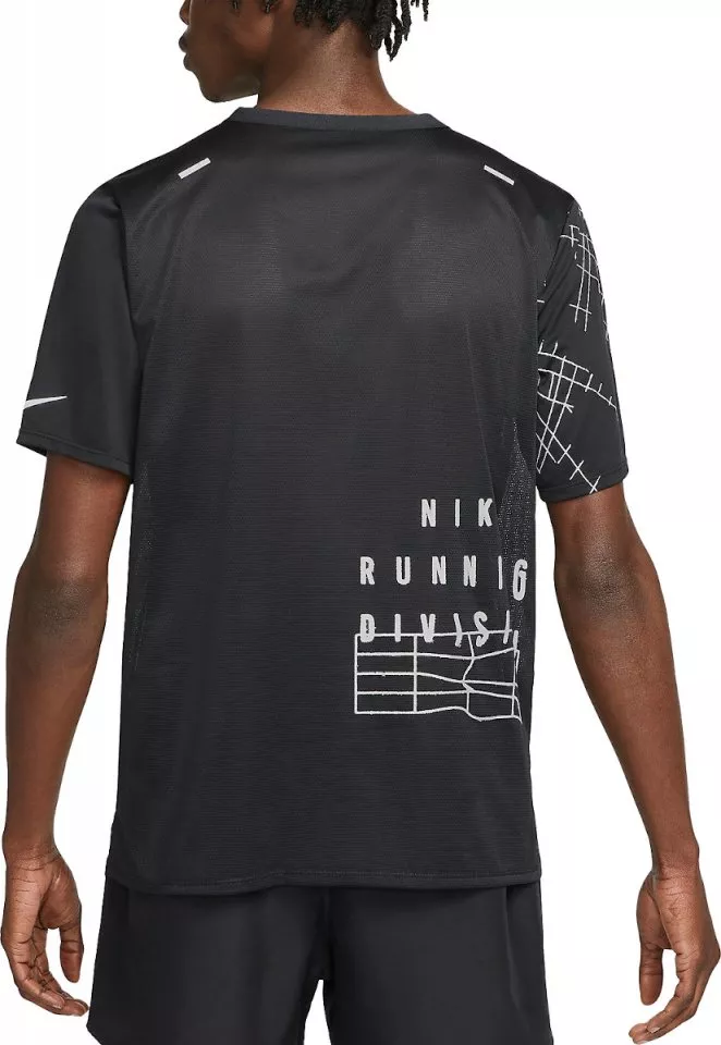 Nike Dri-FIT Run Division Rise 365 Men s Flash Short-Sleeve Running Top Rövid ujjú póló
