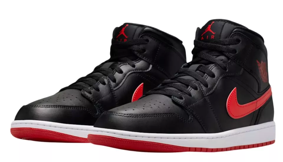 Обувки Jordan Air 1 Mid