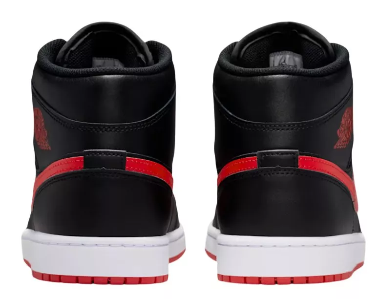 Обувки Jordan Air 1 Mid