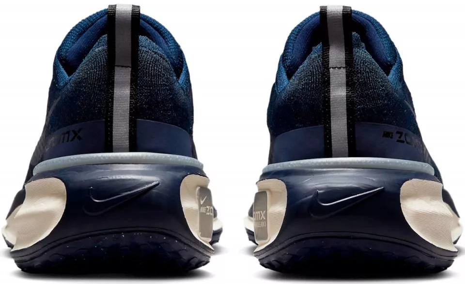 Chaussures de running Nike Invincible 3