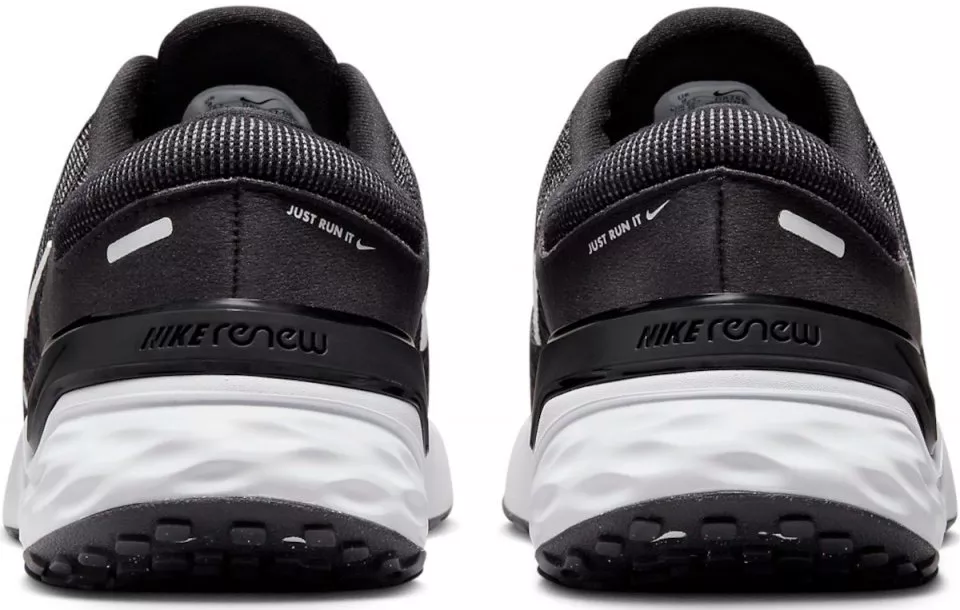 Bežecké topánky Nike Renew Run 4