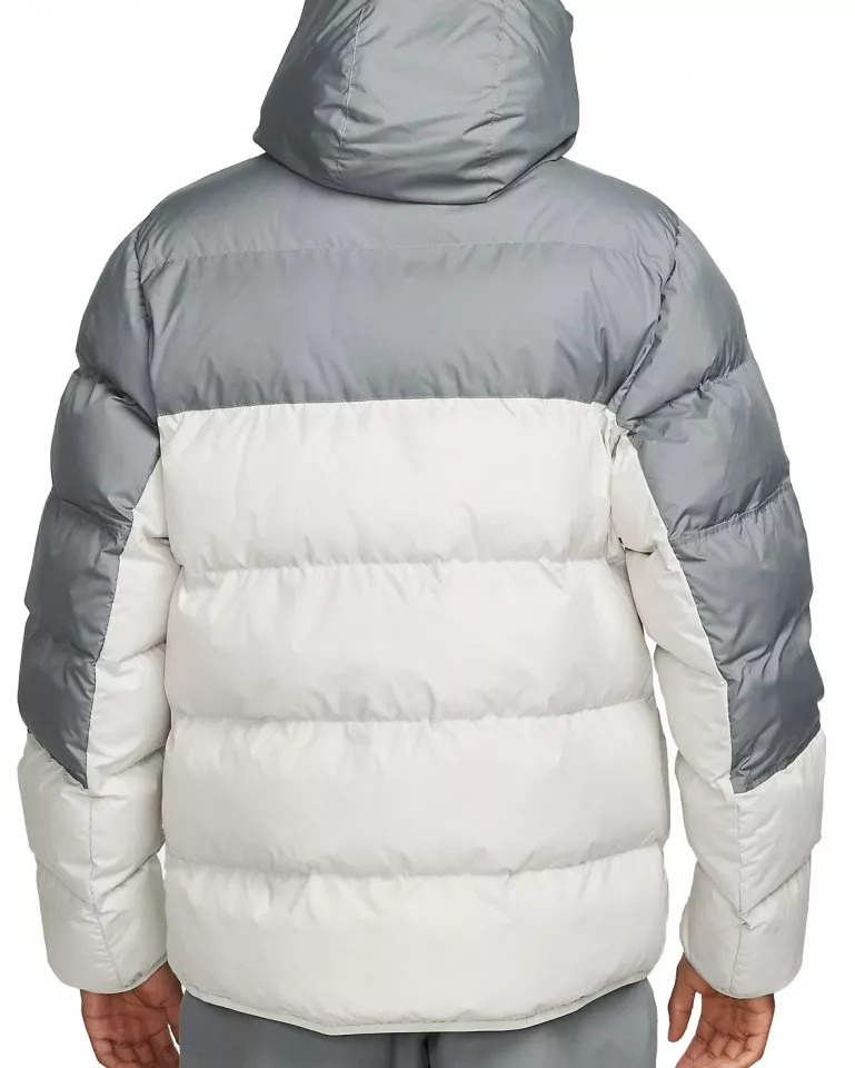 Jakna s kapuco Nike Sportswear Storm-FIT Windrunner PRIMALOFT®