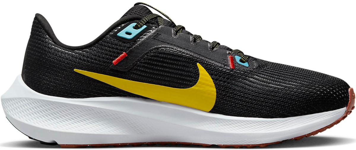 Nike Air Zoom Running Shoe Pegasus 40 EK - White/Black/Chile Red