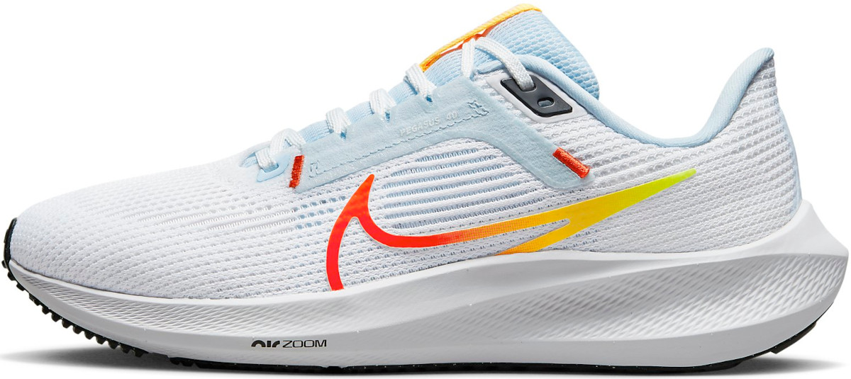 Running shoes Nike Pegasus 40