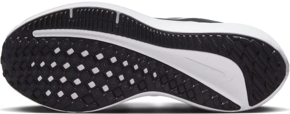 Bežecké topánky Nike Winflo 10