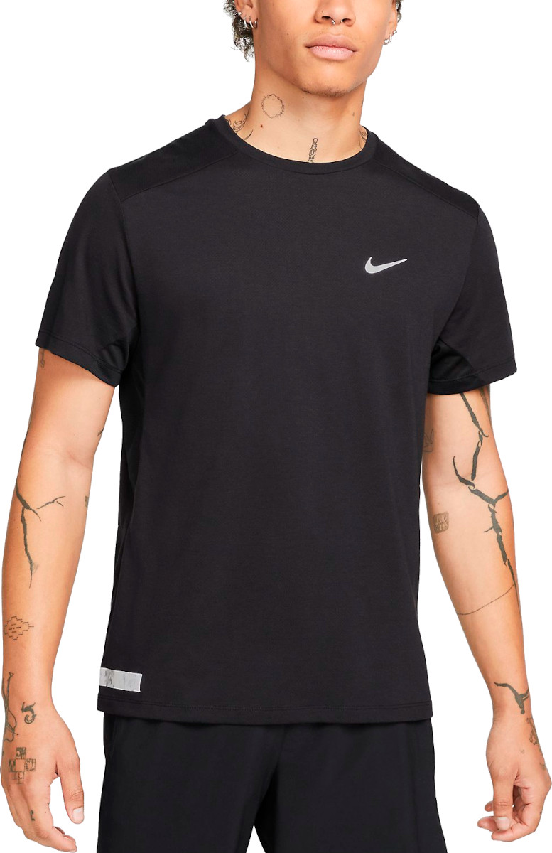 impuesto Perforar eco Camiseta Nike Dri-FIT Run Division Rise 365 Men s Short-Sleeve Running Top  - Top4Running.es