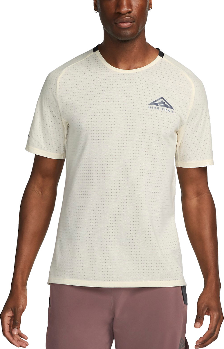 T-shirt Nike Trail Solar Chase