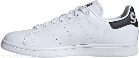 STAN SMITH