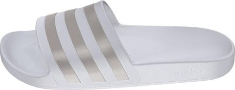 ADILETTE AQUA
