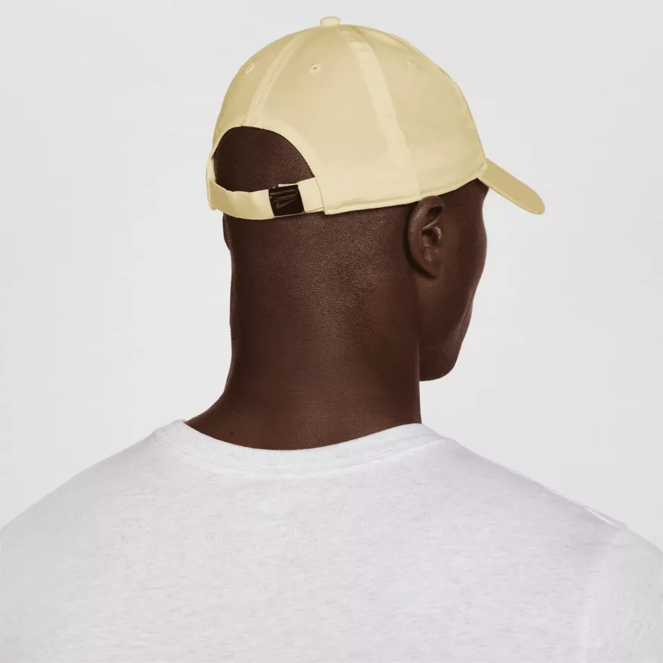 Kappe Nike Club Unstructured Metal Cap