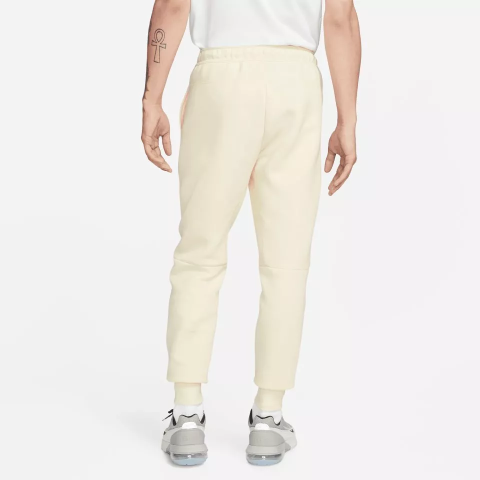 Pantaloni Nike Tech Fleece