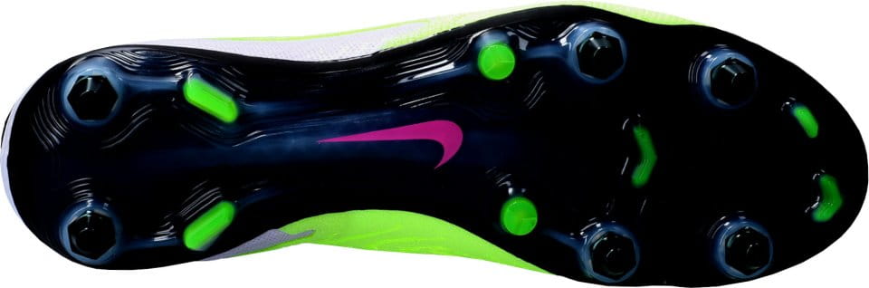 Nogometni čevlji Nike PHANTOM GX ELITE SG-PRO P