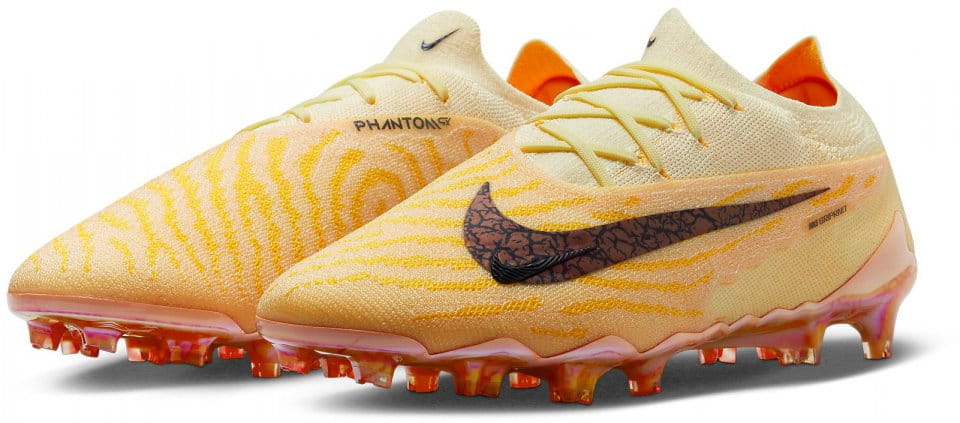 Nogometni čevlji Nike PHANTOM GX ELITE FG SE
