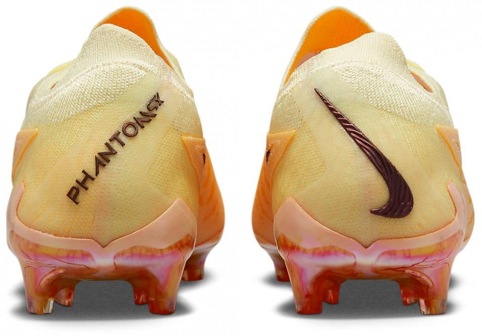 Nogometni čevlji Nike PHANTOM GX ELITE FG SE