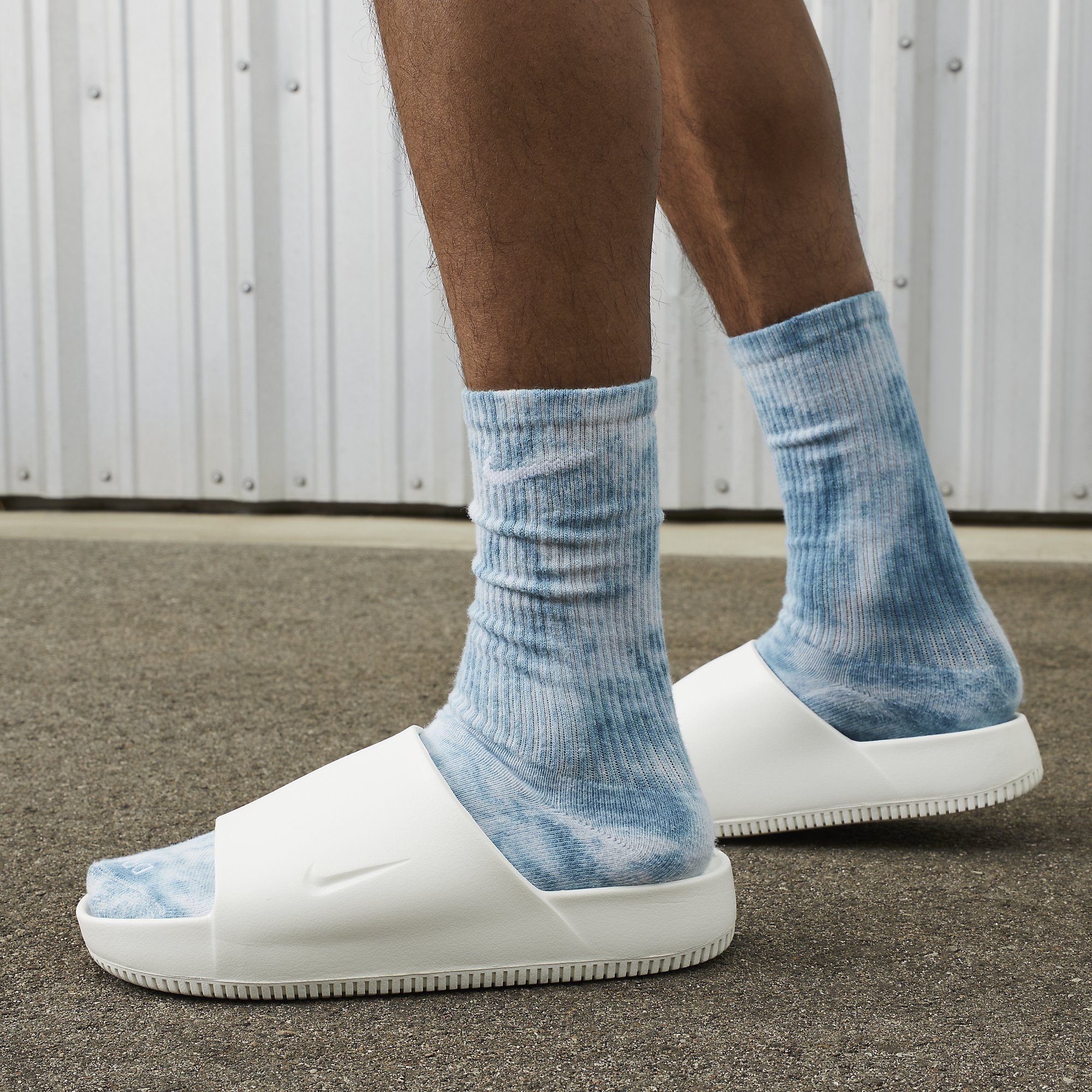 Nike【送料込】NIKE CALM SLIDE 5COLORS FD4116 Nike Calm Slide FD4116-700 Unisex Size US M11/W12 Volt