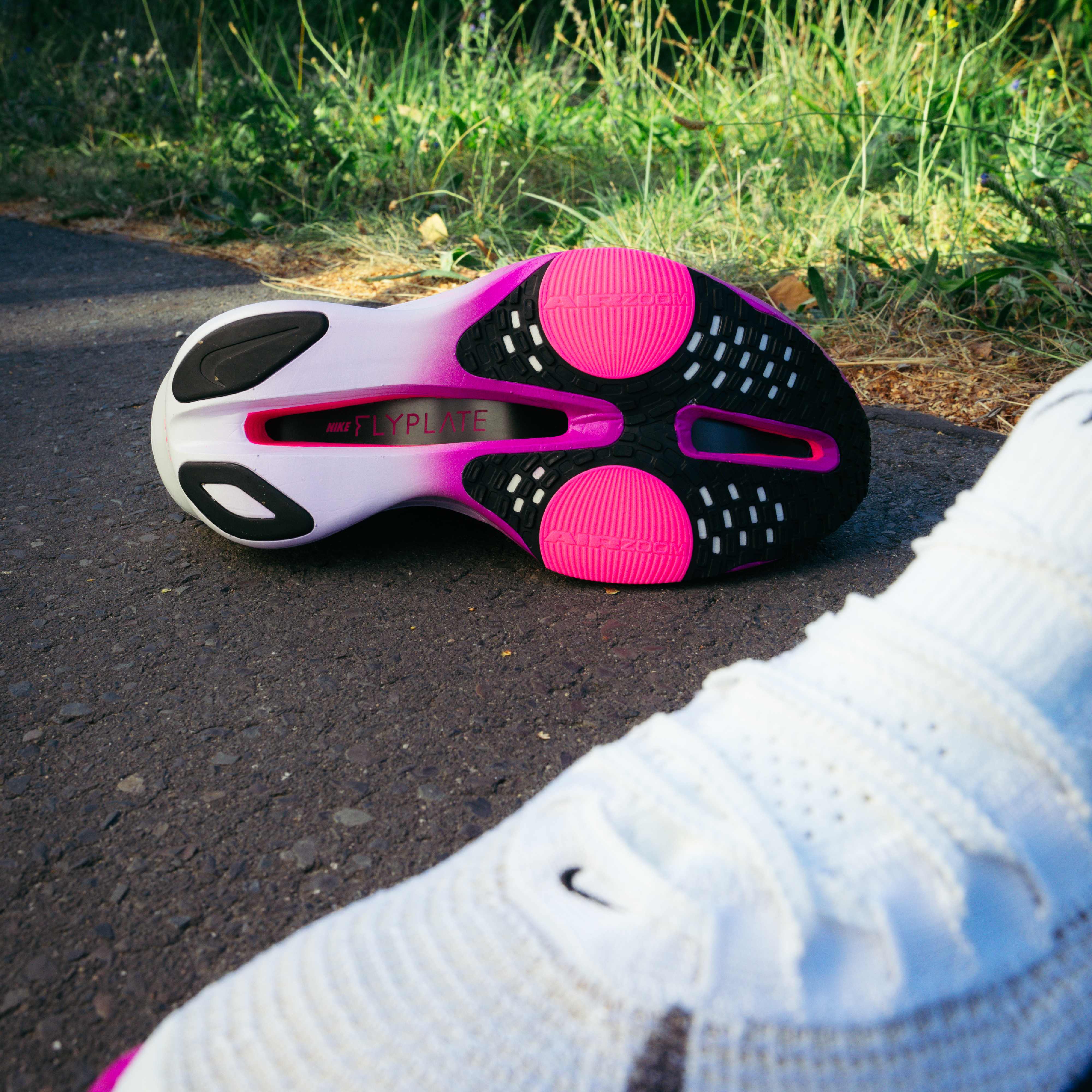 Running shoes Nike Alphafly 3 - Top4Running.com