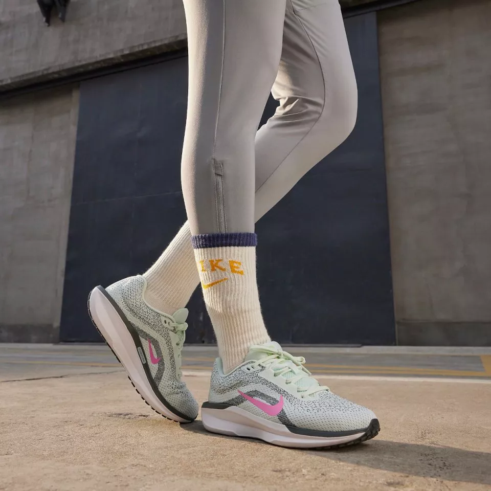 Dámské běžecké boty Nike Winflo 11