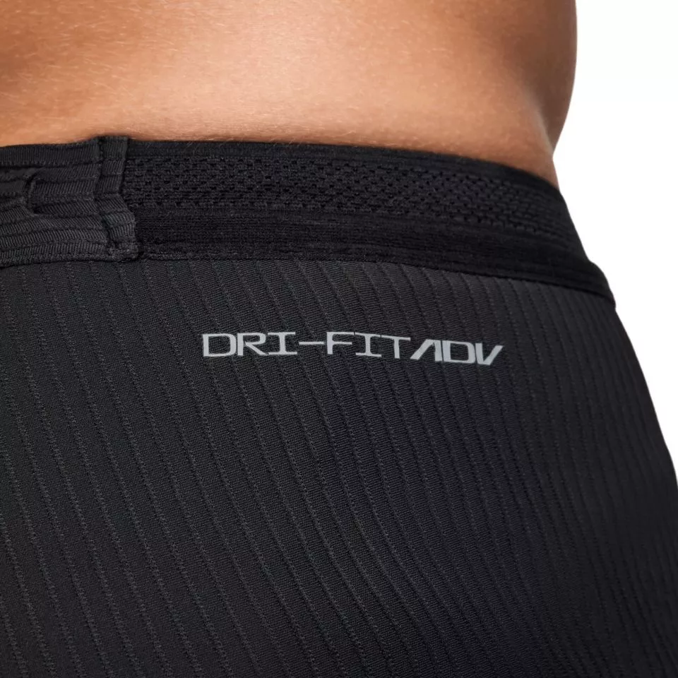 Sorturi Nike AeroSwift