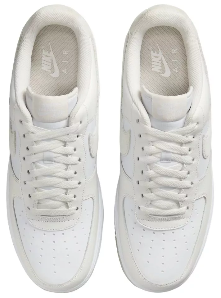 Chaussures Nike AIR FORCE 1 07 LV8