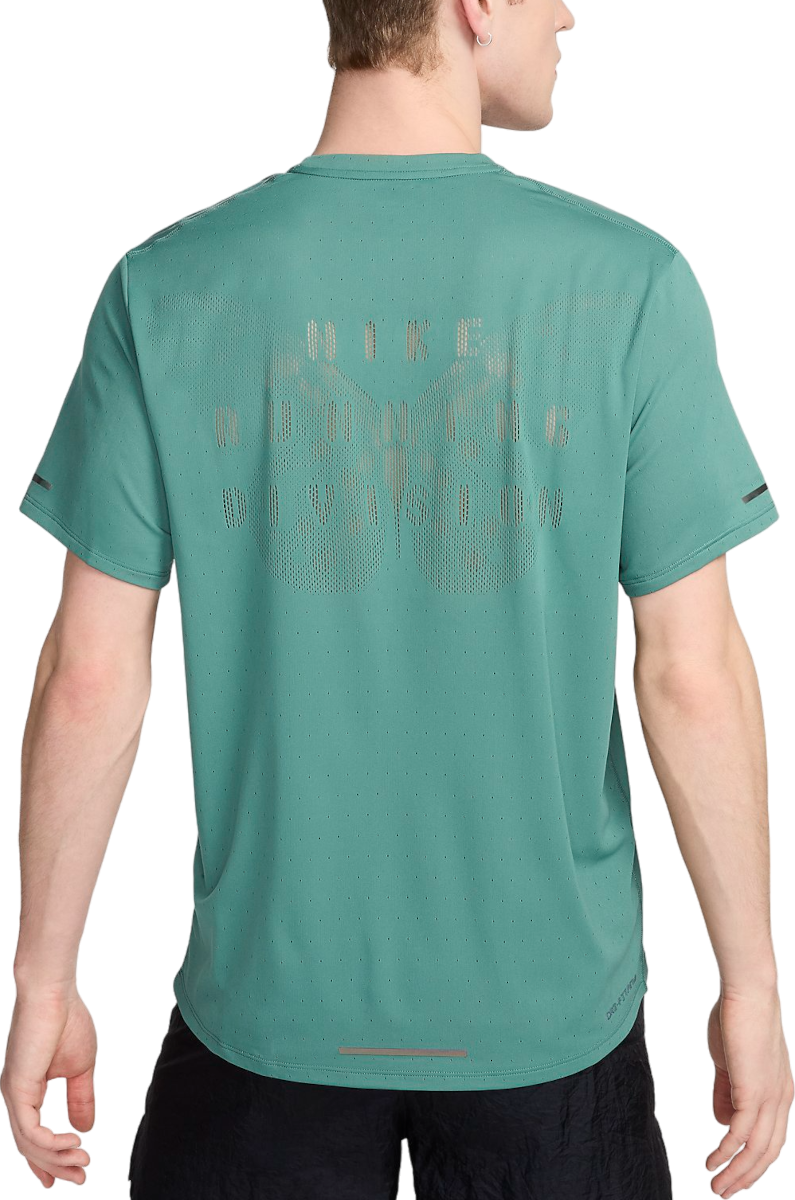 nike-running-division-743437-