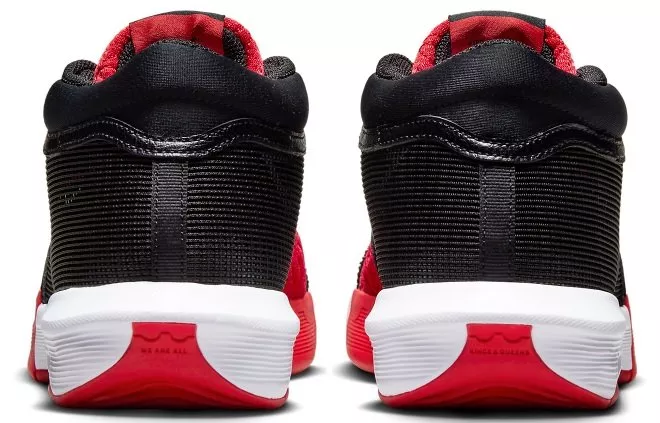 Pánské basketbalové boty Nike LeBron Witness 8 FaZe