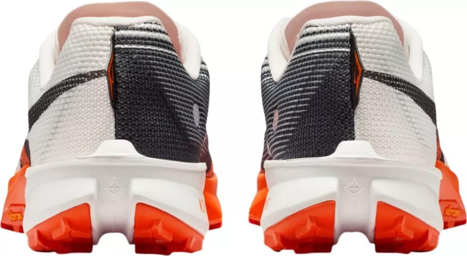 Scarpe per sentieri Nike Kiger 10