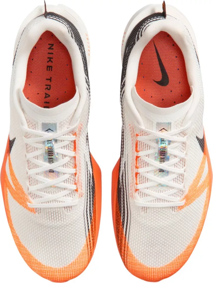 Scarpe per sentieri Nike Kiger 10