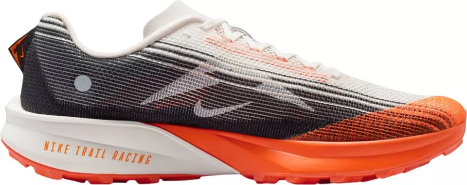 Scarpe per sentieri Nike Kiger 10