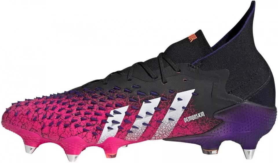 Football shoes adidas PREDATOR FREAK .1 SG