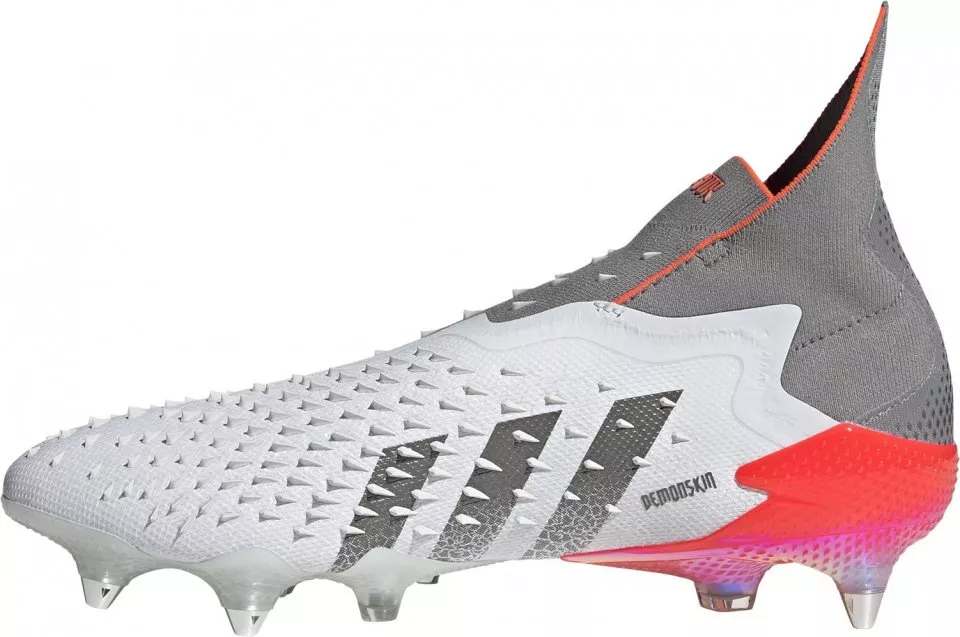 Buty piłkarskie adidas PREDATOR FREAK + SG