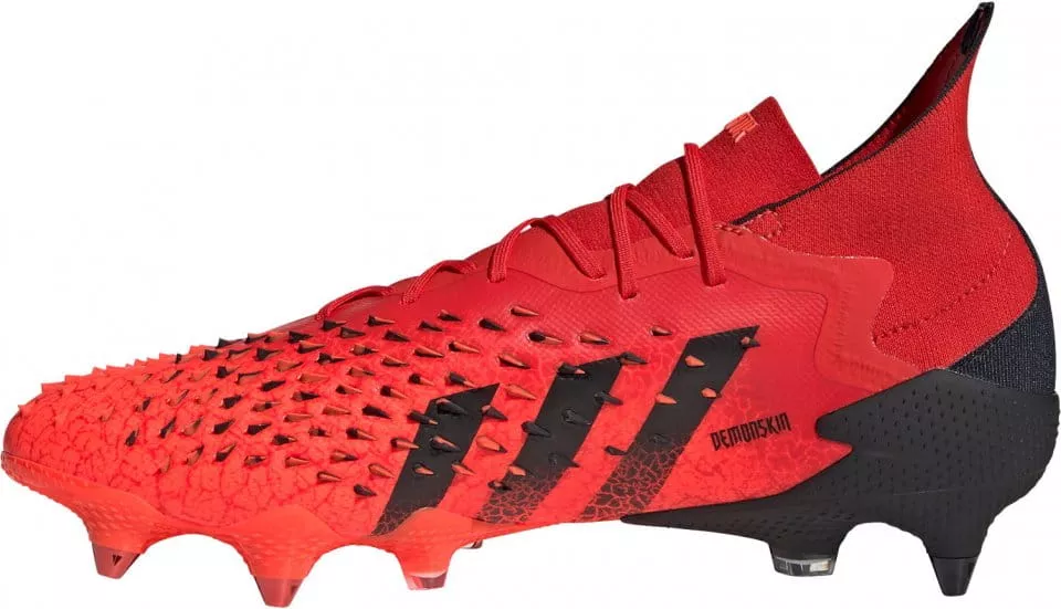 Chuteiras de futebol adidas PREDATOR FREAK .1 SG