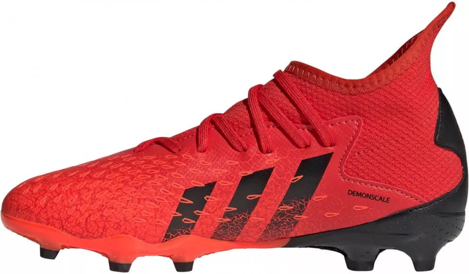 Football shoes adidas PREDATOR FREAK .3 FG J