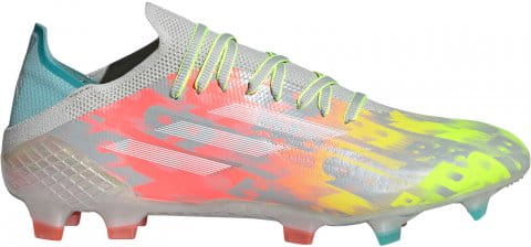 adidas x18. 4