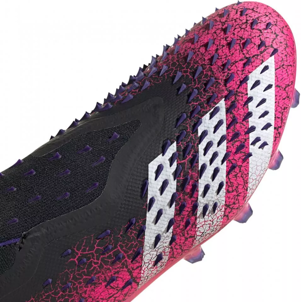Football shoes adidas PREDATOR FREAK + AG