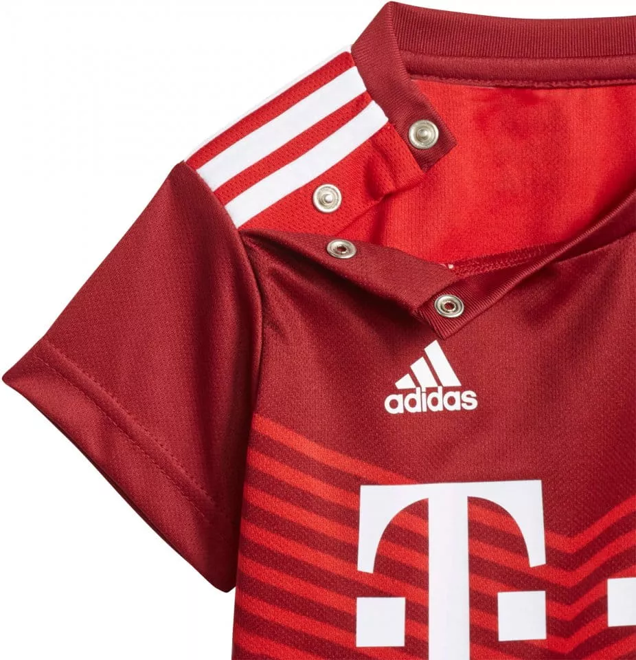 Domácí dětská souprava adidas FC Bayern 2021/22