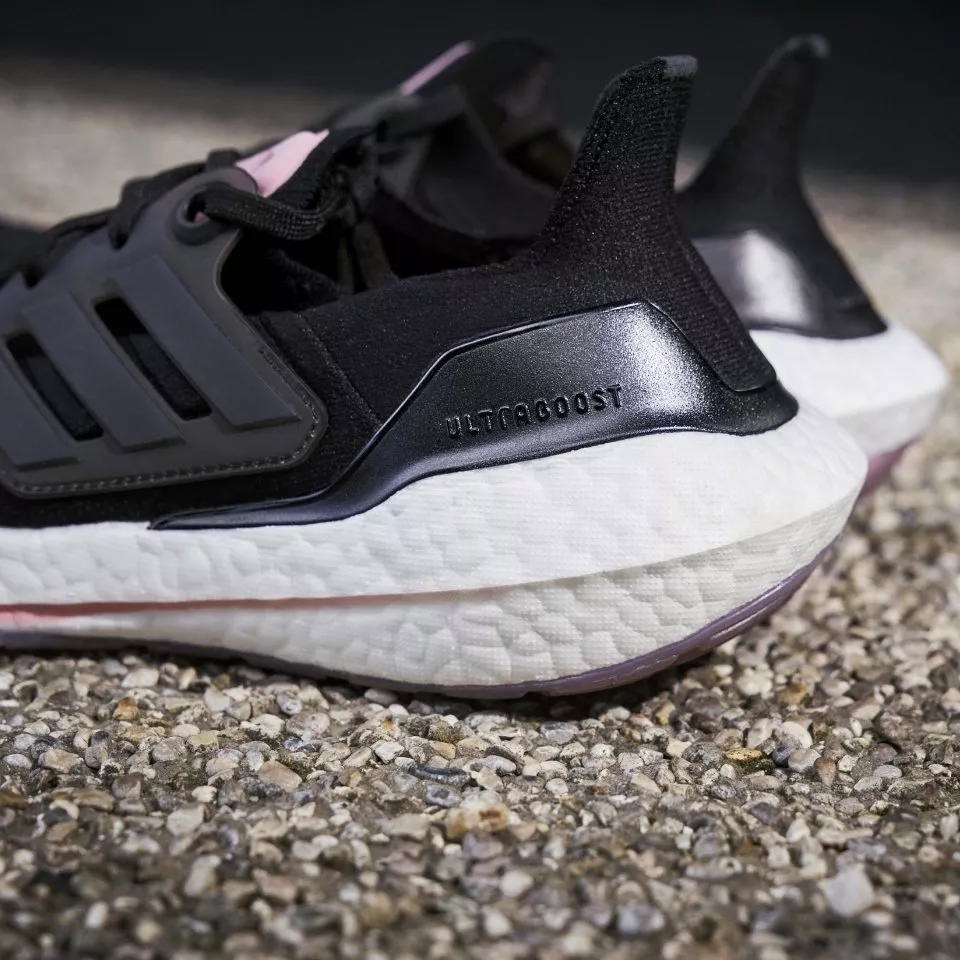 Chaussures de running adidas ULTRABOOST 22 W