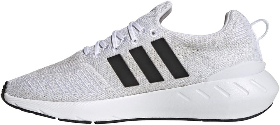 adidas Sportswear SWIFT RUN 22 Cipők