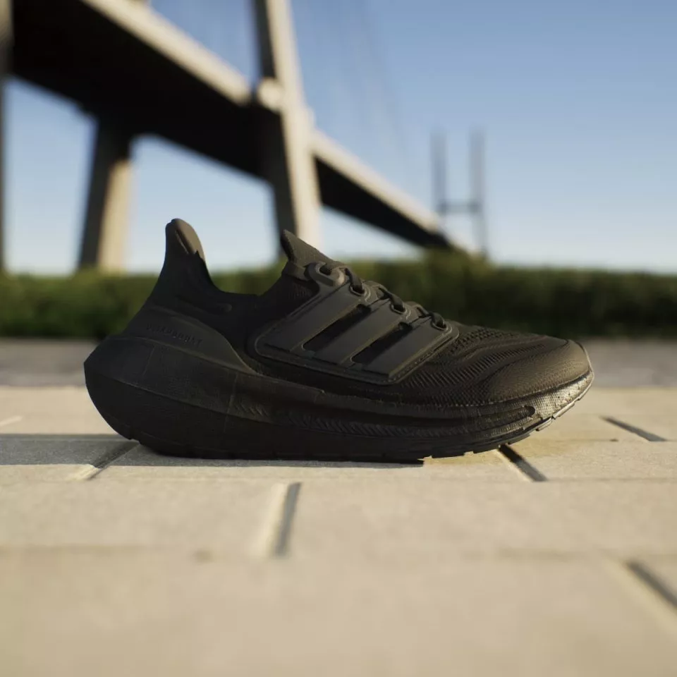 Chaussures de running adidas ULTRABOOST LIGHT W