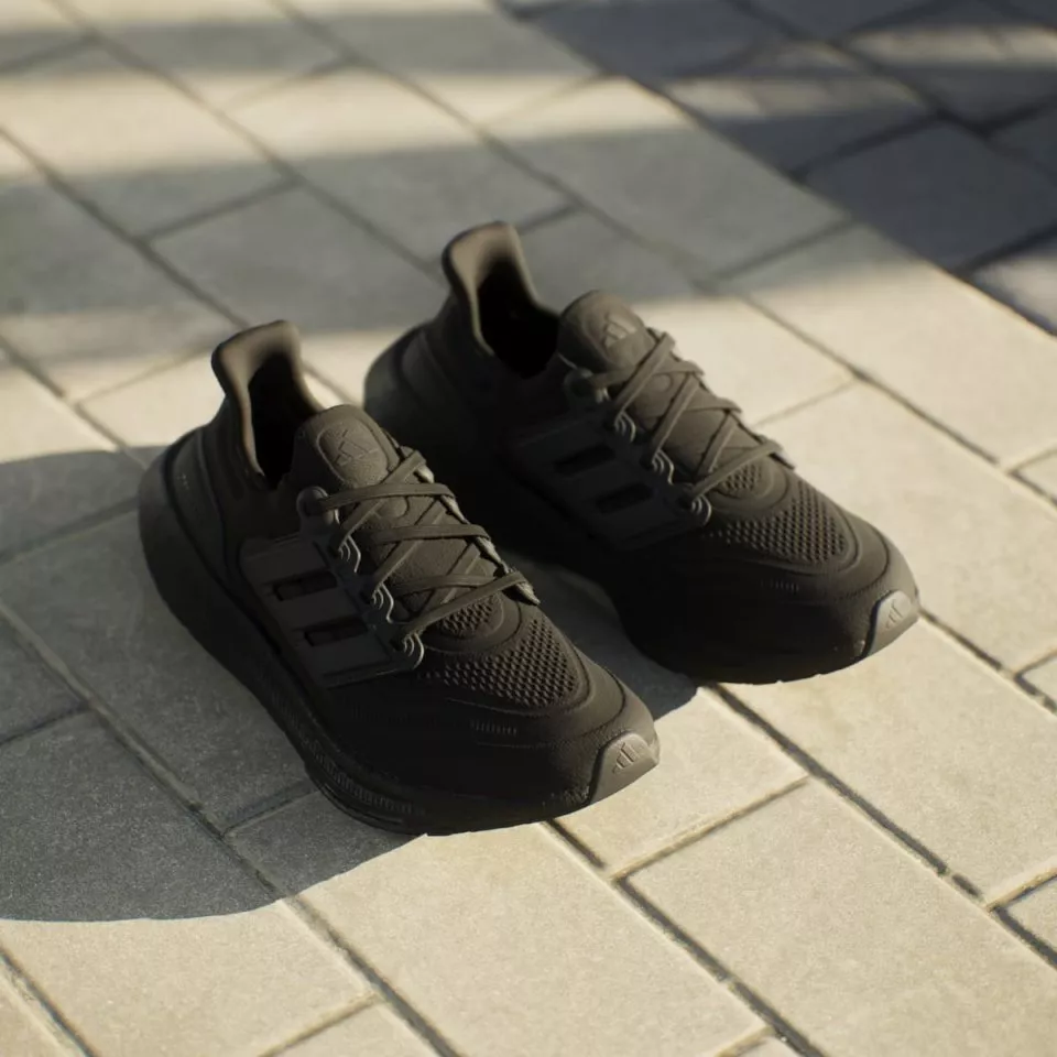 Chaussures de running adidas ULTRABOOST LIGHT W
