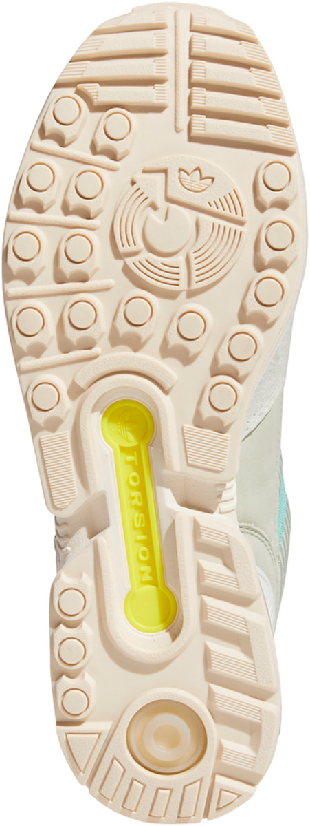 ON。 adidas ZX 8000 H02111+ h02110 adidas ZX 8000 h01399 + h02110 + h02111