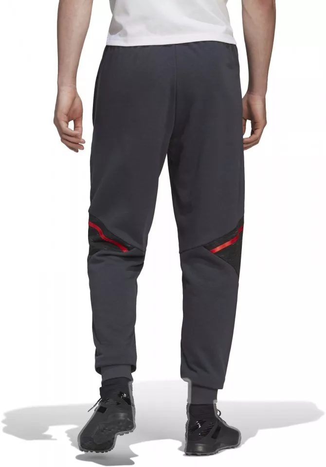 Pantalón adidas FCB SW PNT