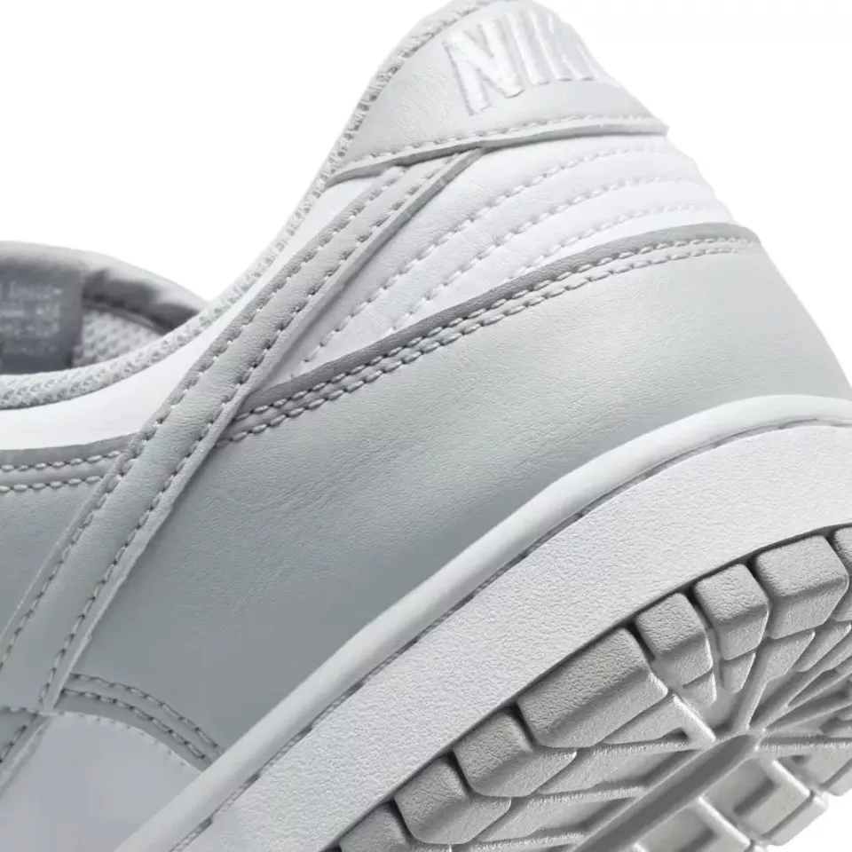 Obuwie Nike Dunk Low Retro Sneaker