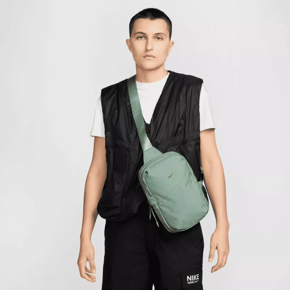 Taška přes rameno (5 l) Nike Aura