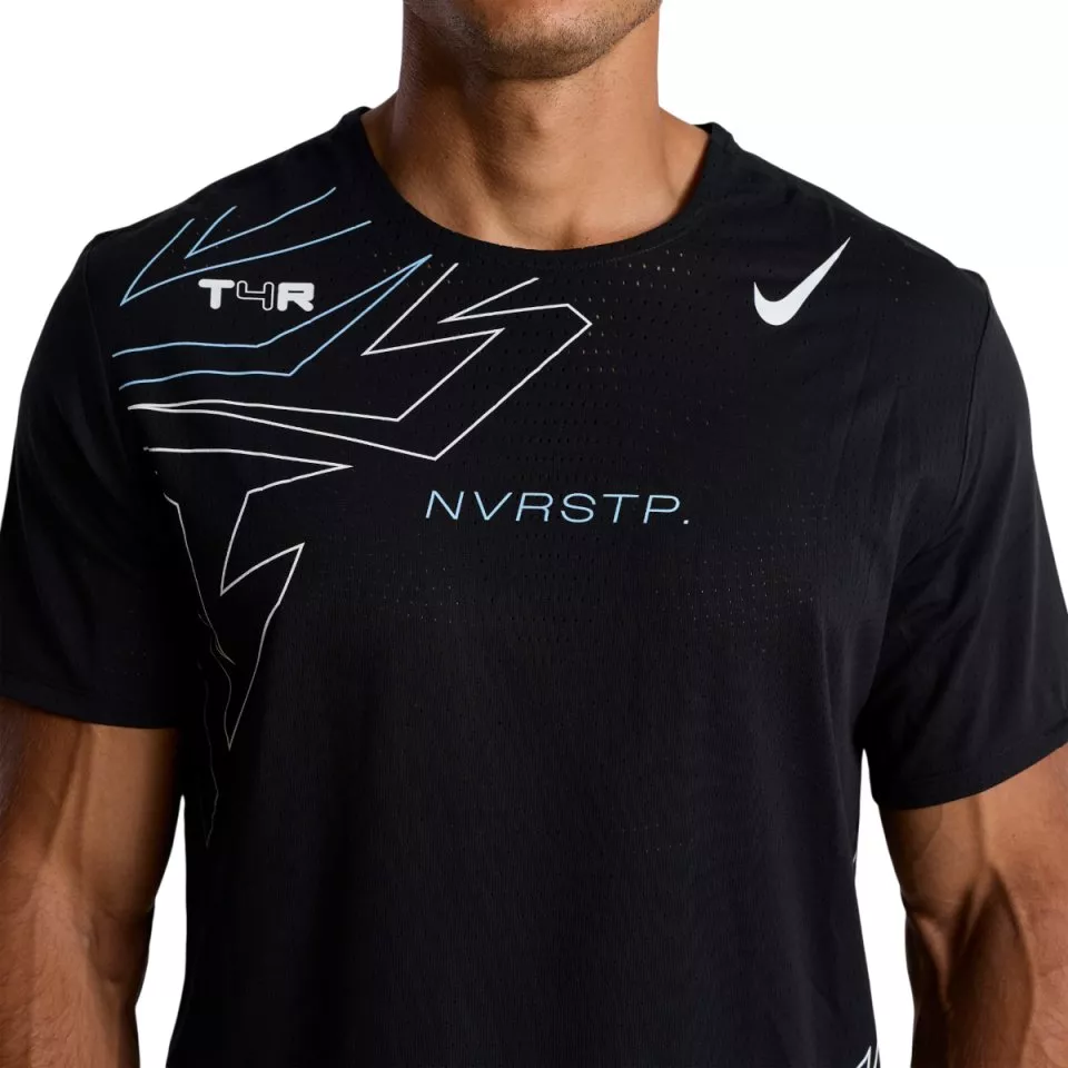 T-shirt Nike AeroSwift NVRSTP x Top4Running
