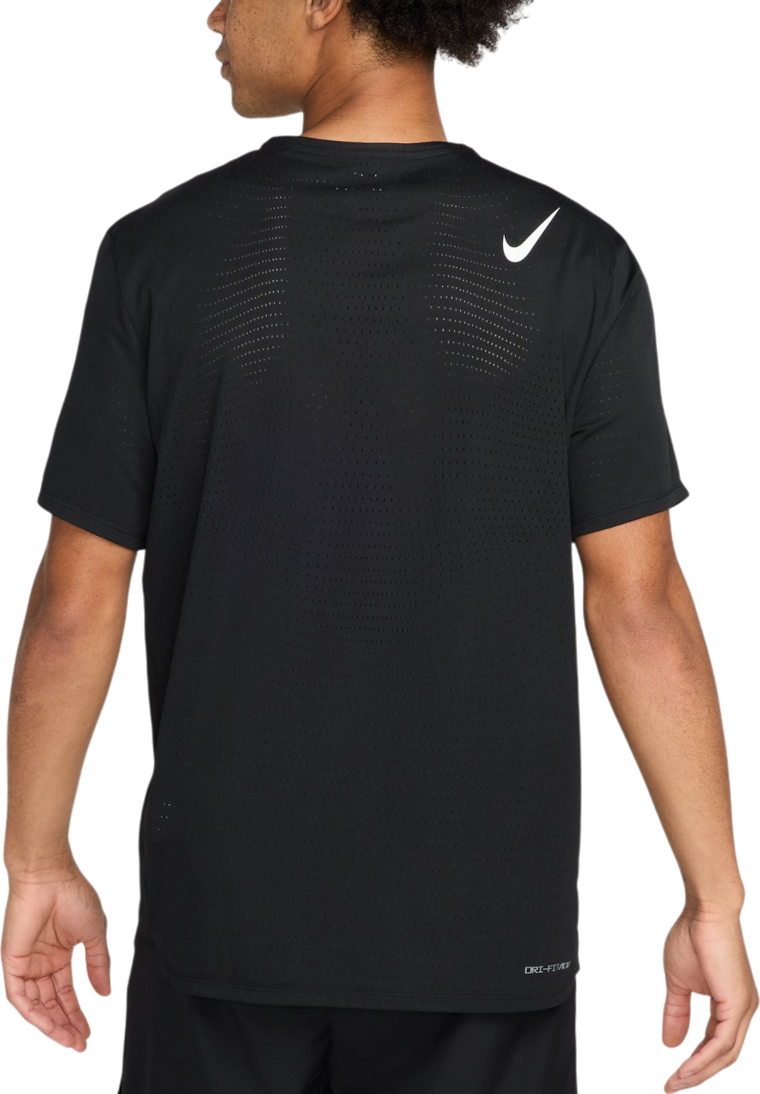 T-shirt Nike AeroSwift - Top4Running.com