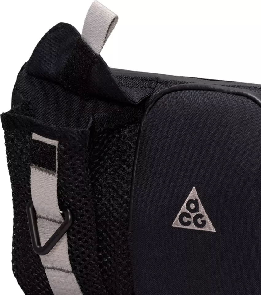 Tasche Nike ACG DAYMAX Shoulder Bag