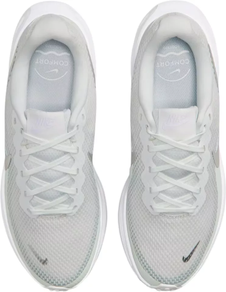 Buty do biegania Nike Revolution 8