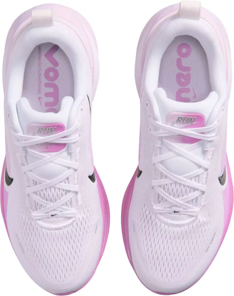 Running shoes Nike Vomero 18
