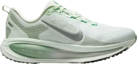 NIKE VOMERO 18 - Top4Running